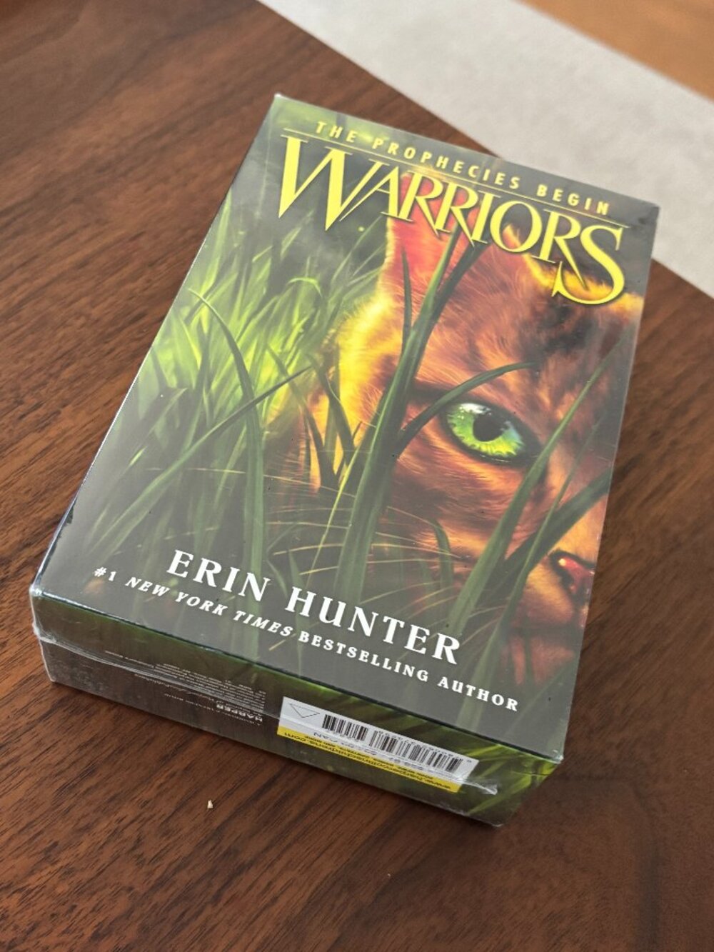 Warriors Books Box Set Vols 1-3 New in Shrinkwrap - Erin hunter